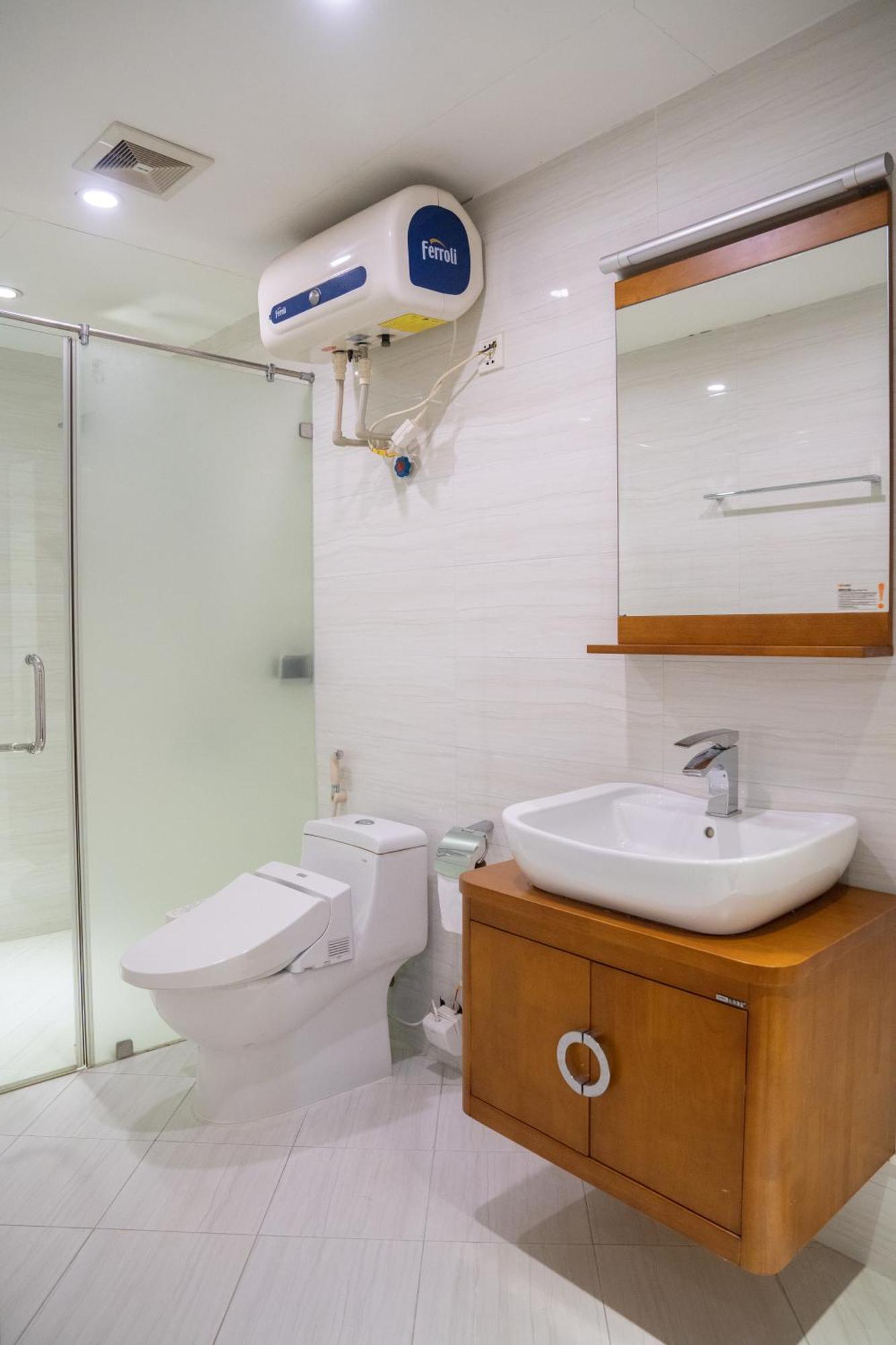 Viet Vuong Building Ha Noi Capital Hotel Hanoi Bagian luar foto